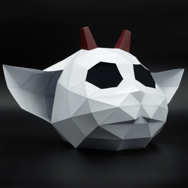 Máscara de Ned de papel geométrica hecha con plantillas de un PDF descargable
