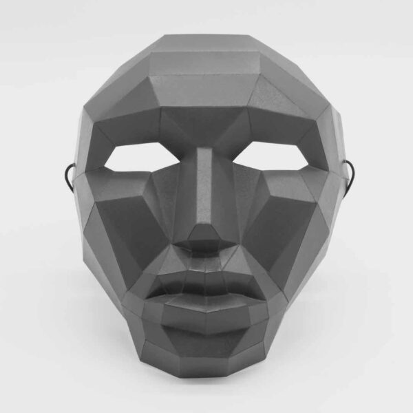 Máscara del Juego del Calamar de papel 3D hecha con plantillas de un PDF descargable