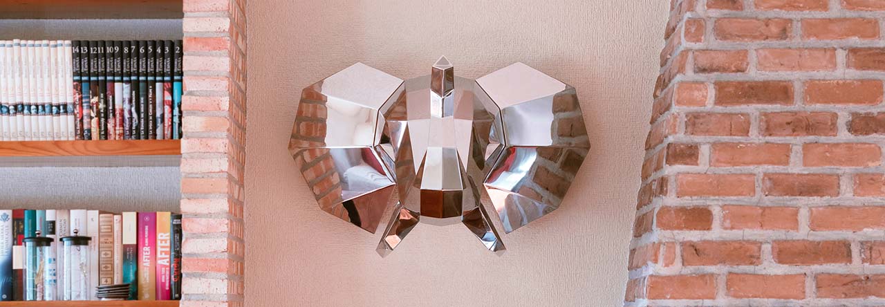 Polygonal 3D metal elephant head for the wall
