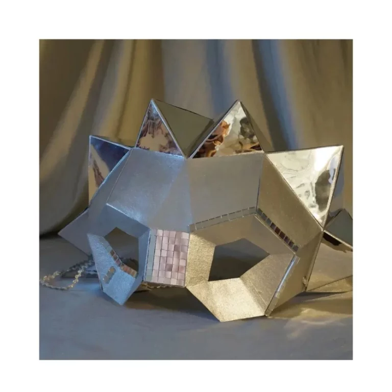 Antifaz de León de papel en 3D, por @_et_alaure_